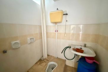 APARTMENT CAMELIA COURT (NILAI IMPIAN)