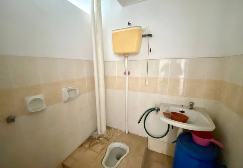 APARTMENT CAMELIA COURT (NILAI IMPIAN)