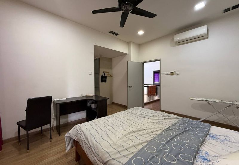 BANDAR AINSDALE FASA 3B (TENANG)