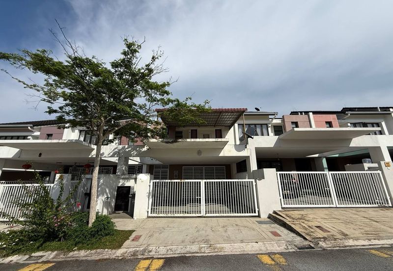 BANDAR AINSDALE FASA 3B (TENANG)