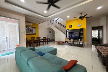 BANDAR AINSDALE FASA 3B (TENANG)