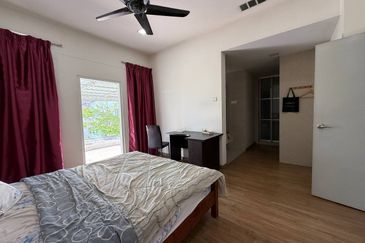 BANDAR AINSDALE FASA 3B (TENANG)