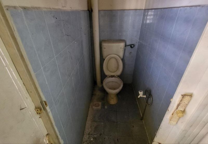 Oakland Commercial Centre