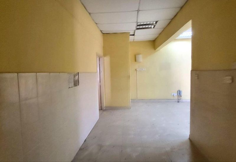 Oakland Commercial Centre