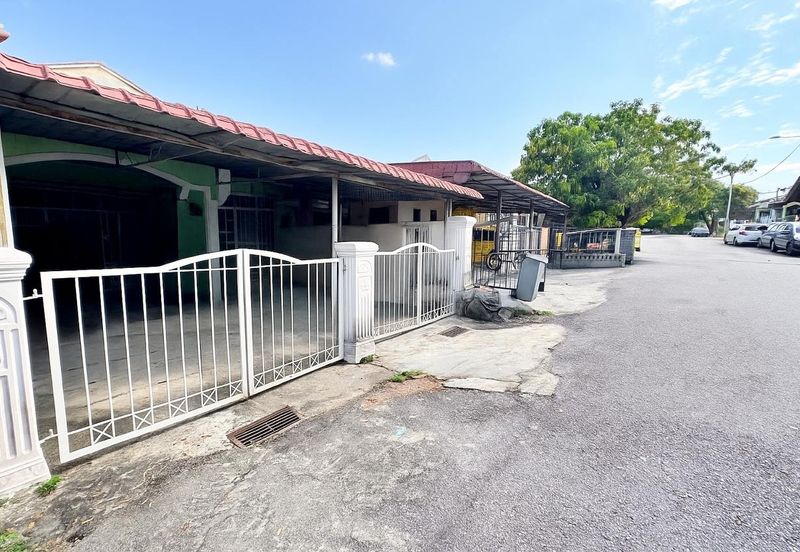 Taman Desa Cempaka 3