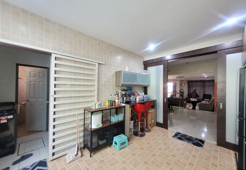 Perdana College Heights