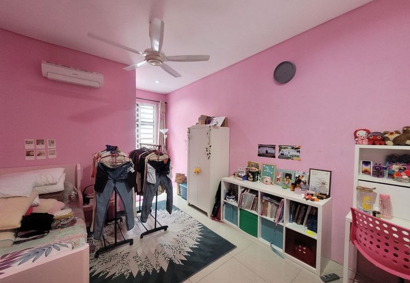 Perdana College Heights