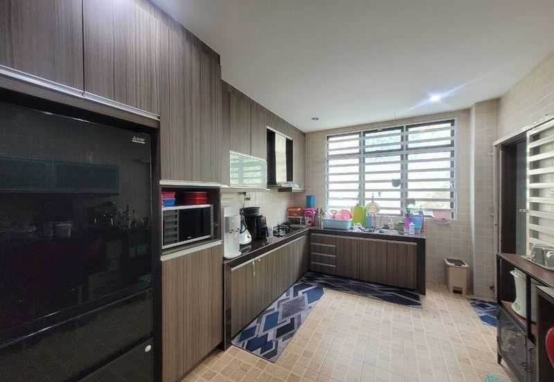 Perdana College Heights