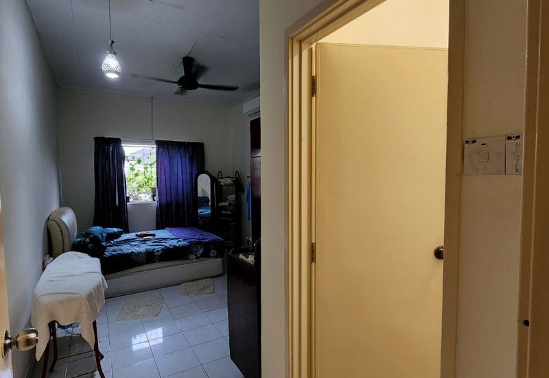 Green Street Homes Seremban 2