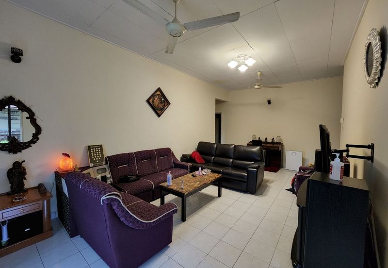 Green Street Homes Seremban 2