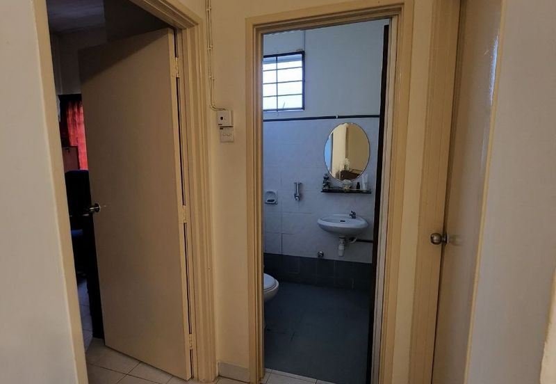 Green Street Homes Seremban 2