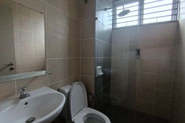 LAMAN MAWAR INDAH @ KOTA SERIEMAS