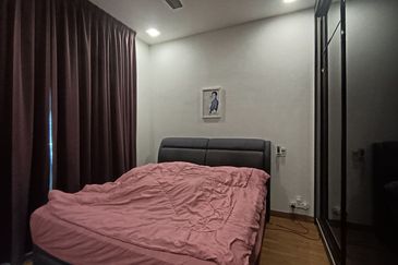 LAMAN MAWAR INDAH @ KOTA SERIEMAS