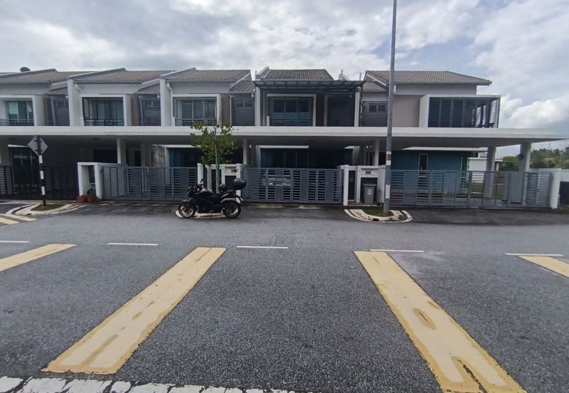 LAMAN MAWAR INDAH @ KOTA SERIEMAS