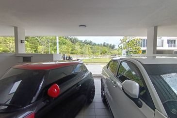 LAMAN MAWAR INDAH @ KOTA SERIEMAS