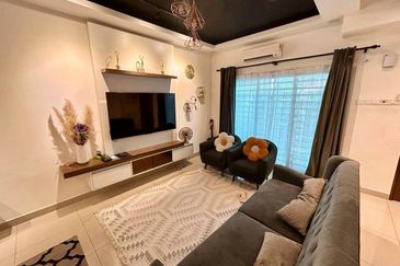 Albury 2, Taman Tasik Senangin