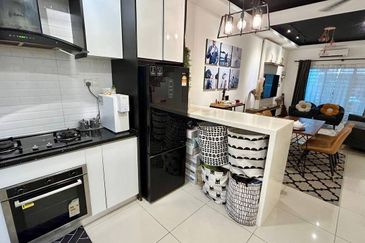 Albury 2, Taman Tasik Senangin