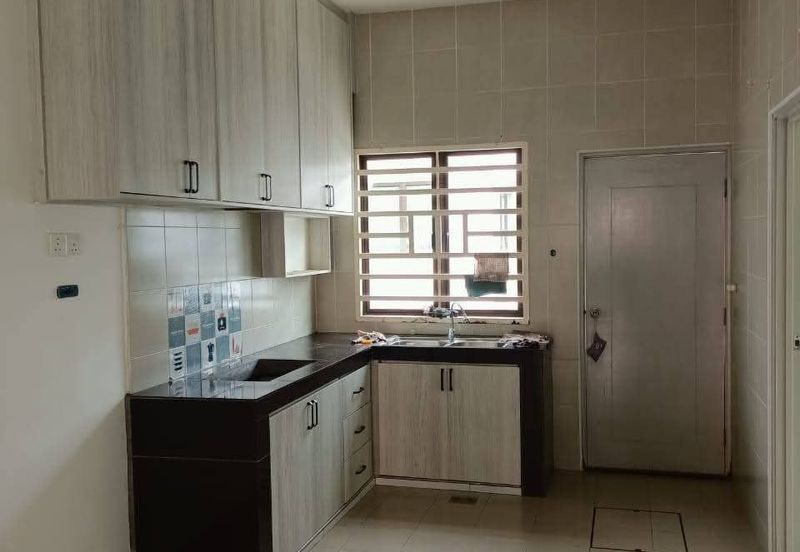 TAMAN BAYU INDERA, LUKUT