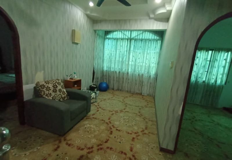 Taman Dahlia, Sepang