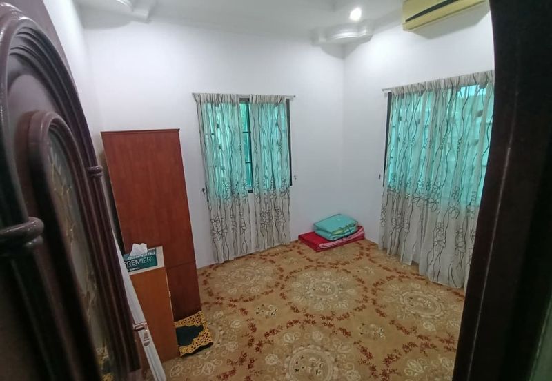 Taman Dahlia, Sepang