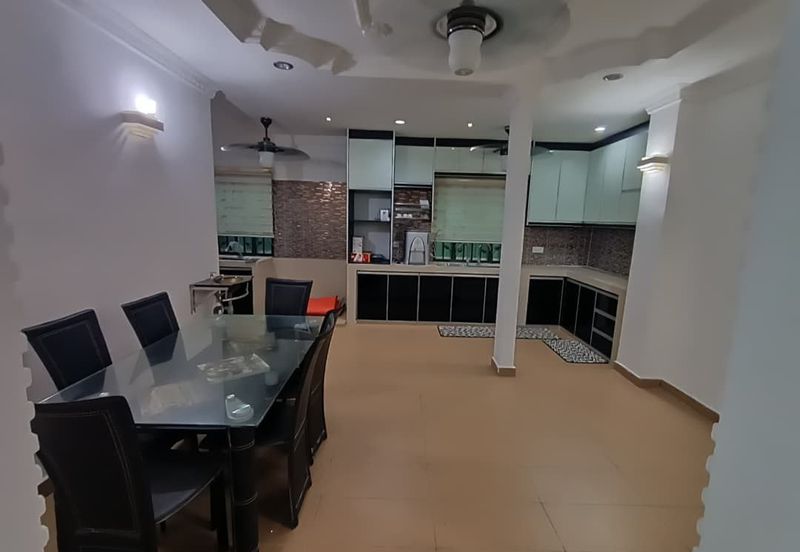 Taman Dahlia, Sepang