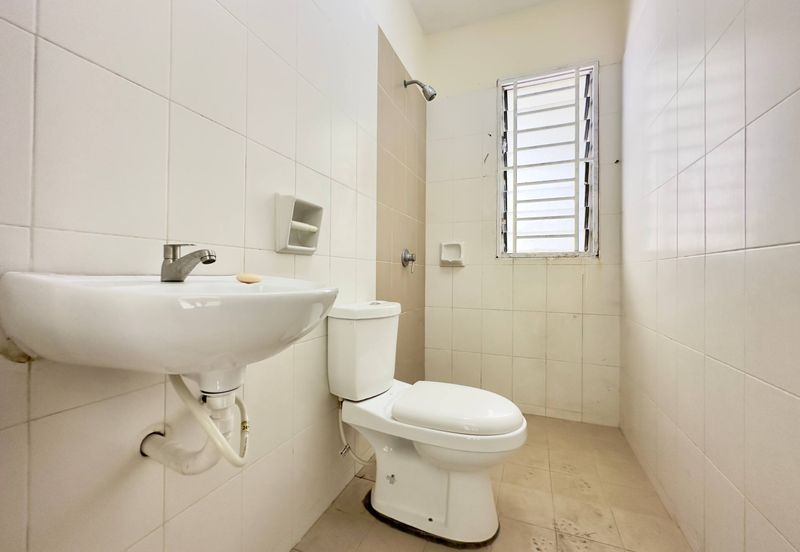 Laman Kenanga @ Nilai Impian