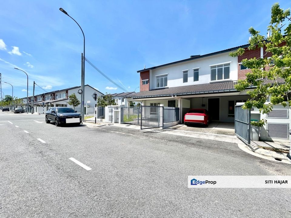 Taman Iringan Bayu, Seremban, Negeri Sembilan, Double Storey Terrace Intermediate Gitaran For Sale, Negeri Sembilan, Seremban