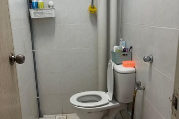 Apartment Teratai, Taman Sutera