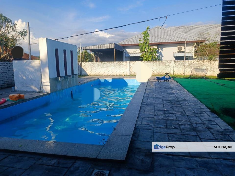 Idaman Villa, Sendayan, Seremban, Negeri Sembilan, Single Storey Bungalow Fully Renovated with private swimming pool, Negeri Sembilan, Seremban