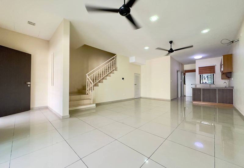 Laman Delfina @ Nilai Impian