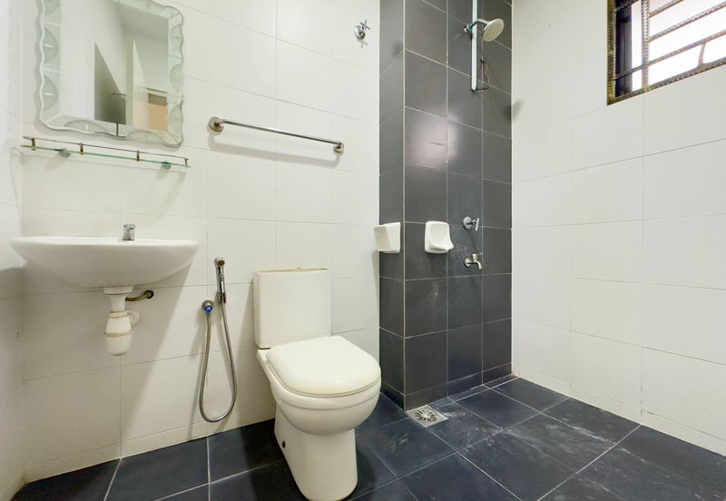 Laman Delfina @ Nilai Impian