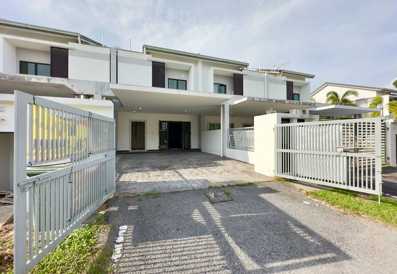 Laman Delfina @ Nilai Impian