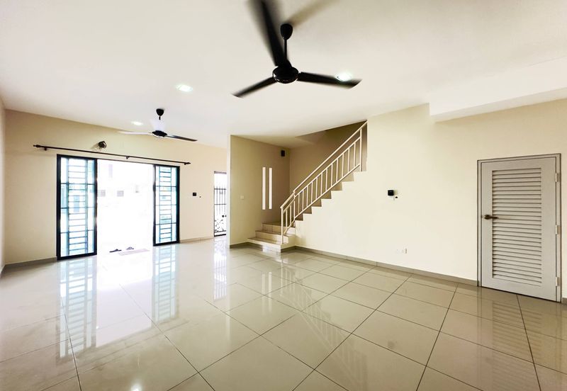 Laman Delfina @ Nilai Impian