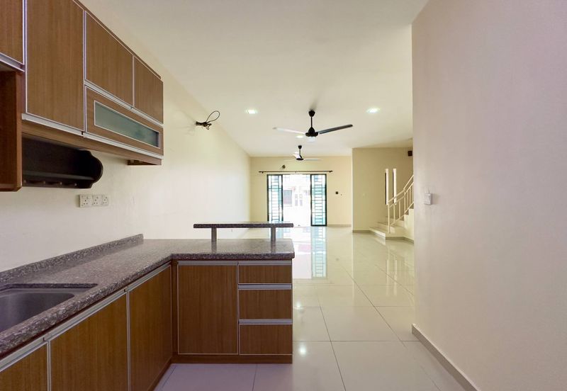 Laman Delfina @ Nilai Impian