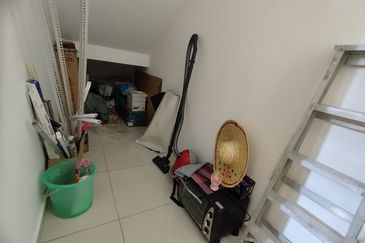 HIJAYU 3B @ BANDAR SRI SENDAYAN