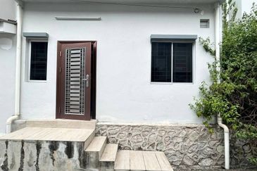 Albury 2 @ Mahkota Hills