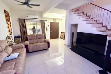 Albury 2 @ Mahkota Hills