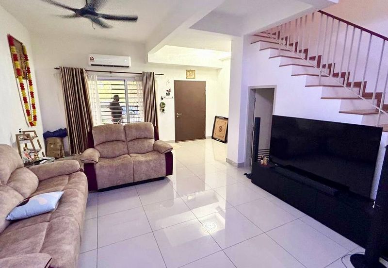 Albury 2 @ Mahkota Hills