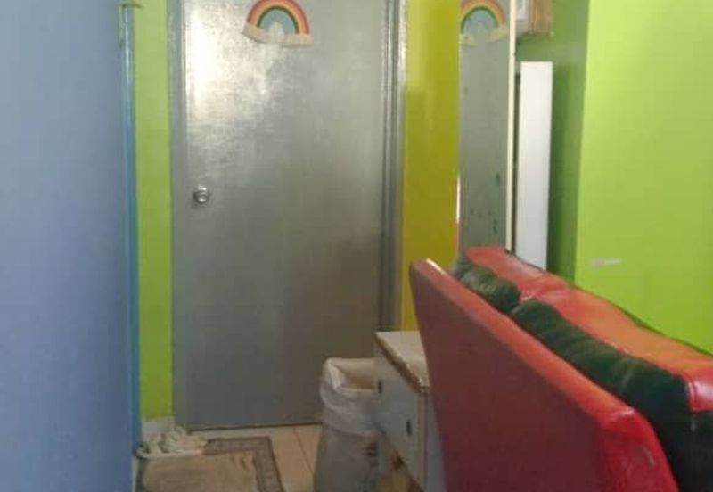 Taman Desa Pinggiran Bayu