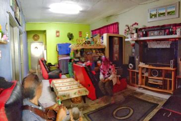 Taman Desa Pinggiran Bayu