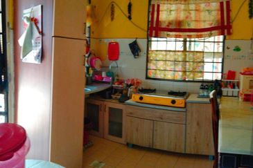 Taman Desa Pinggiran Bayu