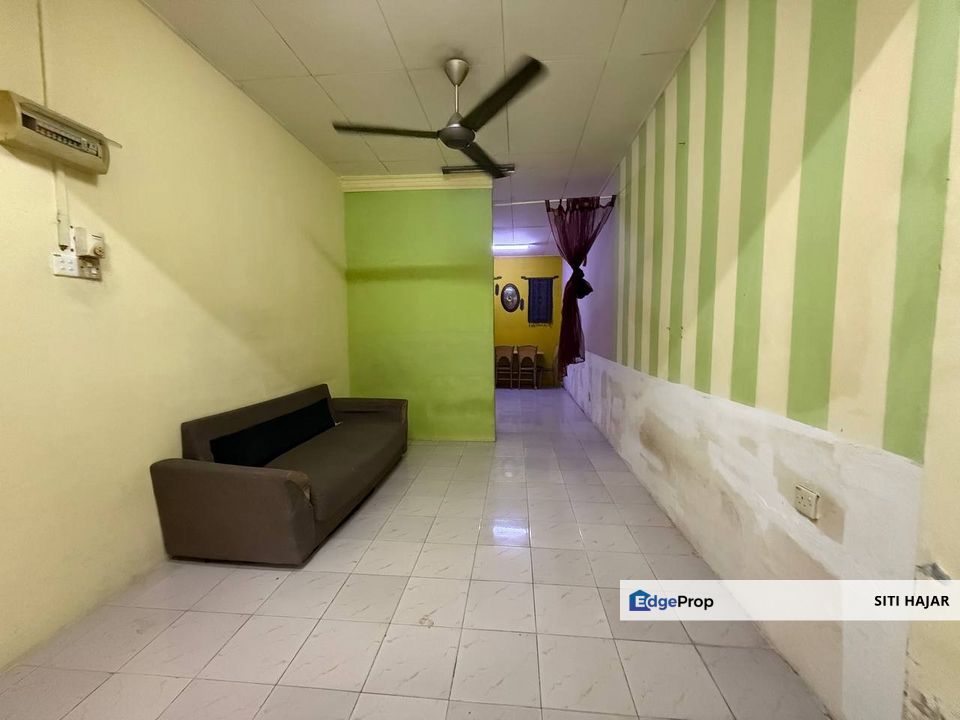 Taman Gadong Indah, Labu, Negeri Sembilan, Facing Playground Single Storey Terrace House For Sale, Negeri Sembilan, Labu