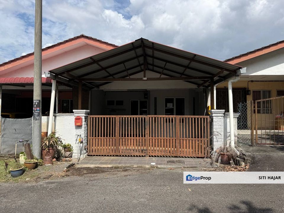 Taman Gadong Indah, Labu, Negeri Sembilan, Facing Playground Single Storey Terrace House For Sale, Negeri Sembilan, Labu