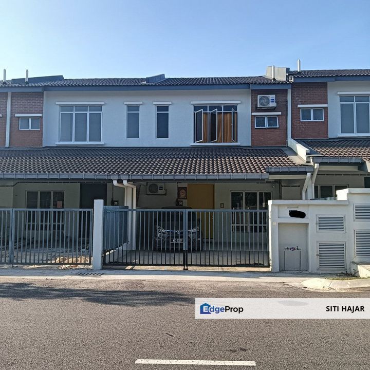Taman Iringan Bayu, Seremban, Negeri Sembilan, Double Storey Gitaran Terrace Intermediate House For Sale, Negeri Sembilan, Seremban