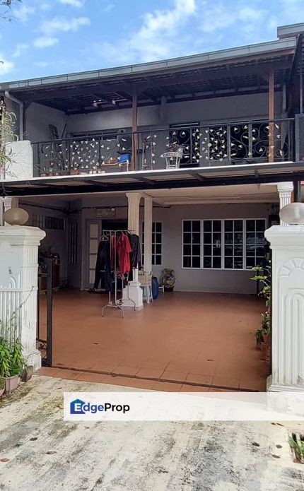 Double Storey Inter Unit Seksyen 4, Shah Alam, Selangor, Shah Alam