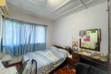 FREEHOLD Taman Melawati, 2 Storey Terrace 