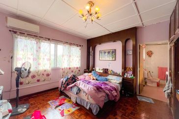 FREEHOLD Taman Melawati, 2 Storey Terrace 