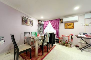 FREEHOLD Taman Melawati, 2 Storey Terrace 