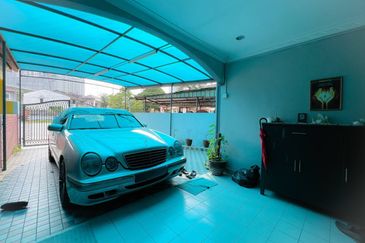 FREEHOLD Taman Melawati, 2 Storey Terrace 