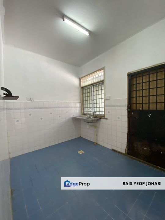 Double storey Bumi Lot, USJ1 Subang Jaya, Selangor, USJ